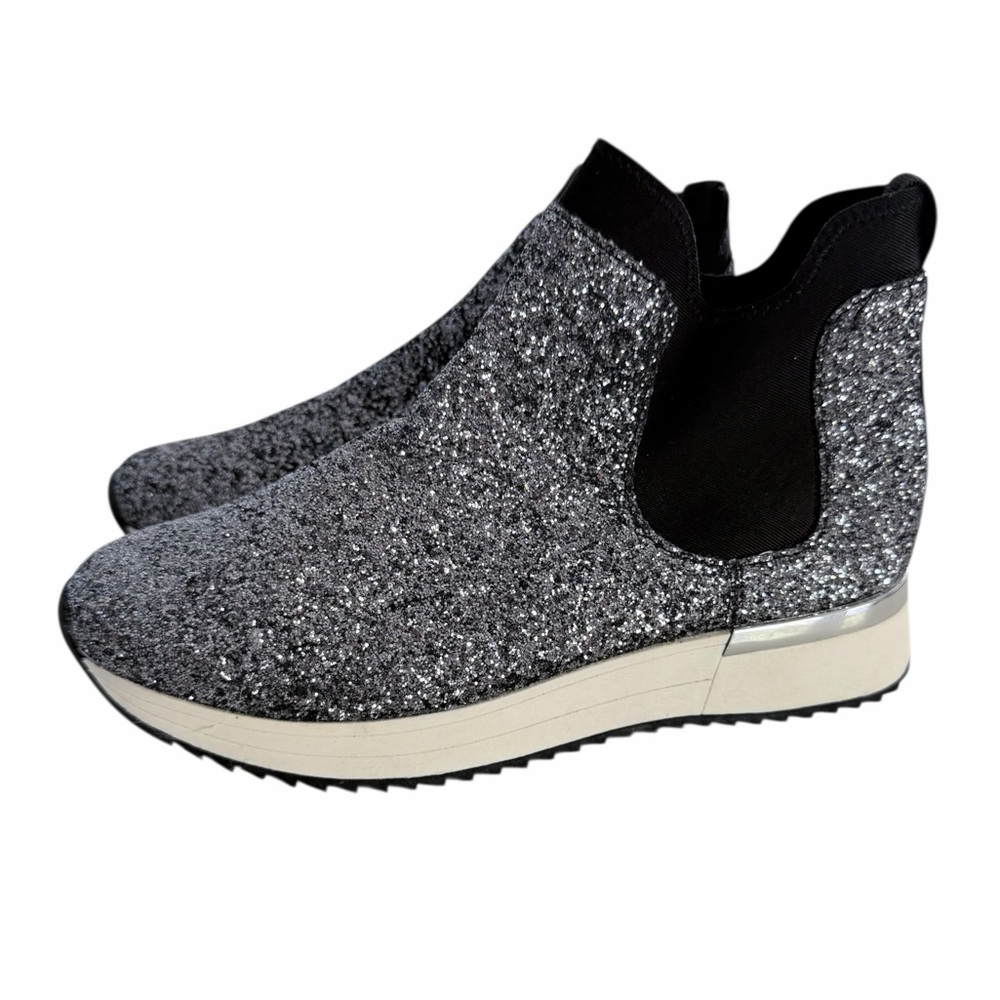 Sparkling Fun‎ Comfy Sneakers
